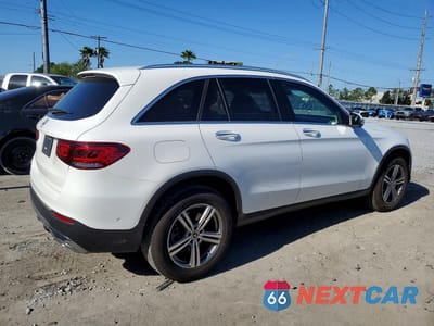 Trzecie zdjęcie samochodu z tyłu: 2022 MERCEDES-BENZ GLC 300 VIN:W1N0G8DB6NV336681 - miniatura