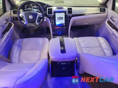 Zdjęcie 8 z 12 samochodu: 2007 CADILLAC ESCALADE LUXURY VIN:1GYFK63807R277806 - miniatura