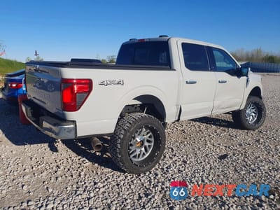 Trzecie zdjęcie samochodu z tyłu: 2024 FORD F150 XLT VIN:1FTFW3L53RKF10216 - miniatura