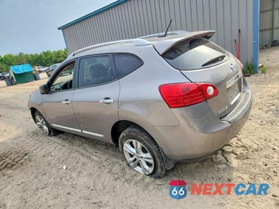 Drugie zdjęcie samochodu z przodu: 2015 NISSAN ROGUE SELECT S VIN:JN8AS5MT8FW662774 - miniatura