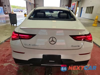 Zdjęcie 6 z 12 samochodu: 2022 MERCEDES-BENZ CLA 250 4MATIC VIN:W1K5J4HB7NN260296 - miniatura