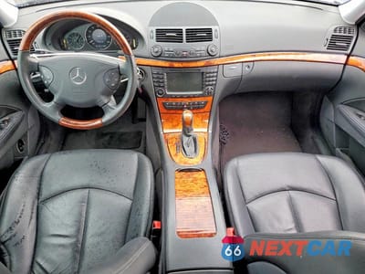 Zdjęcie 8 z 12 samochodu: 2006 MERCEDES-BENZ E 350 VIN:WDBUF56J76A847791 - miniatura