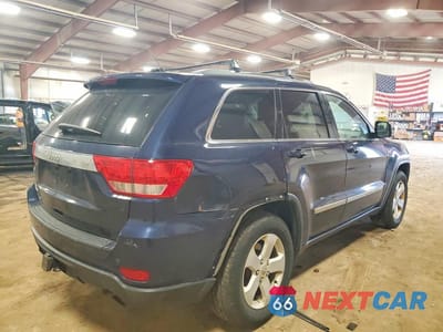 Trzecie zdjęcie samochodu z tyłu: 2012 JEEP GRAND CHEROKEE LAREDO VIN:1C4RJFAG2CC219791 - miniatura