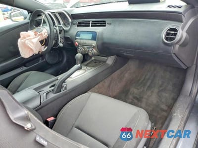 Zdjęcie 8 z 12 samochodu: 2010 CHEVROLET CAMARO LT VIN:2G1FB1EV7A9175750 - miniatura