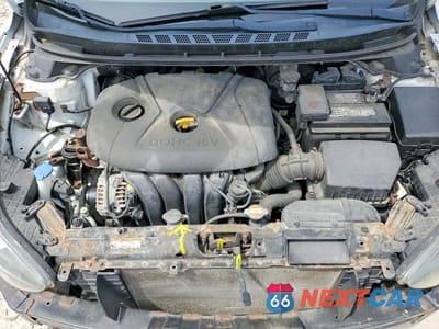 Zdjęcie 11 z 12 samochodu: 2011 HYUNDAI ELANTRA GLS VIN:5NPDH4AE9BH023844 - miniatura