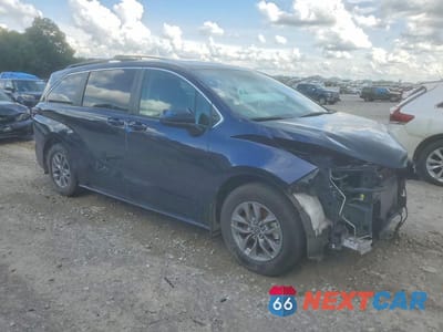 Czwarte zdjęcie samochodu z boku: 2022 TOYOTA SIENNA LE VIN:5TDKRKEC0NS125906 - miniatura
