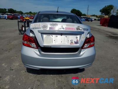 Zdjęcie 6 z 12 samochodu: 2018 MITSUBISHI MIRAGE G4 ES VIN:ML32F3FJ2JHF10853 - miniatura