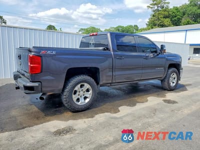 Trzecie zdjęcie samochodu z tyłu: 2015 CHEVROLET SILVERADO K1500 LT VIN:3GCUKREC5FG203182 - miniatura
