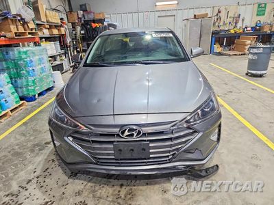Piąte zdjęcie samochodu w środku: 2019 HYUNDAI ELANTRA SE VIN:5NPD74LF1KH456082 - miniatura