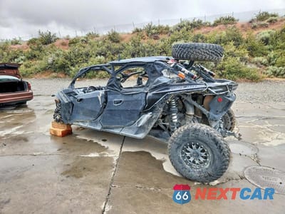 Trzecie zdjęcie samochodu z tyłu: 2021 CAN-AM MAVERICK X3 MAX X RS TURBO RR VIN:3JBVNAV28MK000143 - miniatura