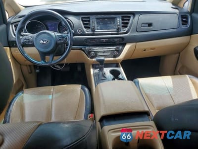 Zdjęcie 8 z 13 samochodu: 2017 KIA SEDONA LX VIN:KNDMB5C13H6309760 - miniatura