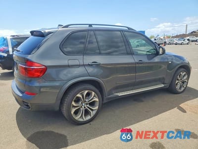 Trzecie zdjęcie samochodu z tyłu: 2011 BMW X5 M VIN:5UXZV8C59BL421147 - miniatura