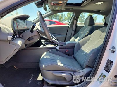 Zdjęcie 7 z 13 samochodu: 2025 HYUNDAI ELANTRA SEL VIN:KMHLS4DG6SU927923 - miniatura