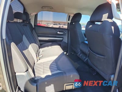 Zdjęcie 10 z 13 samochodu: 2018 TOYOTA TUNDRA CREWMAX SR5 VIN:5TFDY5F15JX694586 - miniatura