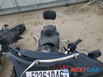 Piąte zdjęcie samochodu w środku: 2013 HARLEY DAVIDSON FLHX STREET GLIDE VIN:1HD1KBM33DB684114 - miniatura