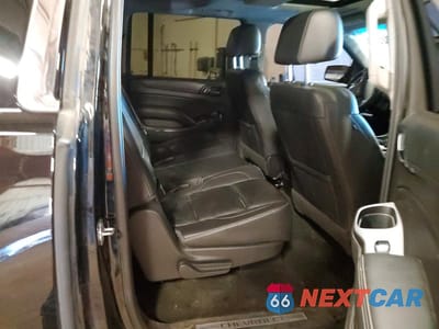 Zdjęcie 11 z 13 samochodu: 2018 CHEVROLET SUBURBAN K1500 LT VIN:1GNSKHKC8JR357682 - miniatura