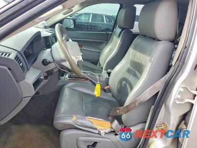 Zdjęcie 7 z 12 samochodu: 2007 JEEP GRAND CHEROKEE LIMITED VIN:1J8HS58P27C535649 - miniatura