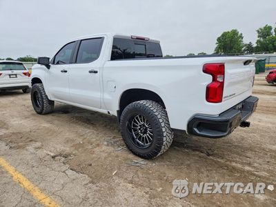 Drugie zdjęcie samochodu z przodu: 2019 CHEVROLET SILVERADO K1500 LT TRAIL BOSS VIN:3GCPYFED1KG251601 - miniatura
