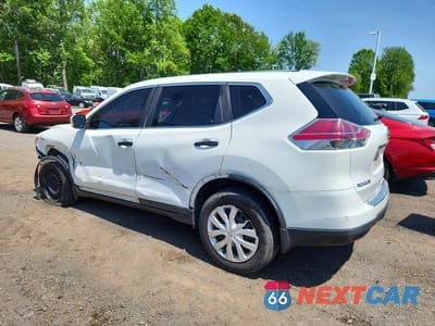 Drugie zdjęcie samochodu z przodu: 2016 NISSAN ROGUE S VIN:5N1AT2MV0GC848011 - miniatura