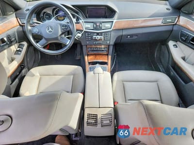 Zdjęcie 8 z 12 samochodu: 2012 MERCEDES-BENZ E 350 4MATIC VIN:WDDHF8JB3CA561815 - miniatura