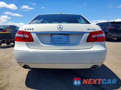 Zdjęcie 6 z 12 samochodu: 2012 MERCEDES-BENZ E 350 4MATIC VIN:WDDHF8JB9CA556148 - miniatura