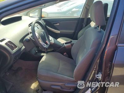 Zdjęcie 7 z 12 samochodu: 2015 TOYOTA PRIUS THREE VIN:JTDKN3DUXF0460266 - miniatura