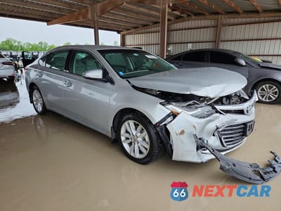 Czwarte zdjęcie samochodu z boku: 2013 TOYOTA AVALON XLE VIN:4T1BK1EB5DU008835 - miniatura