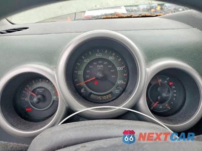 Zdjęcie 9 z 13 samochodu: 2004 HONDA ELEMENT EX VIN:5J6YH28574L027797 - miniatura