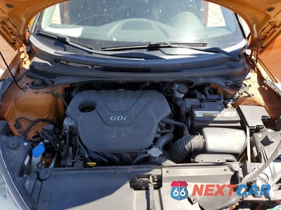 Zdjęcie 11 z 12 samochodu: 2012 HYUNDAI VELOSTER BASE VIN:KMHTC6AD6CU023641 - miniatura