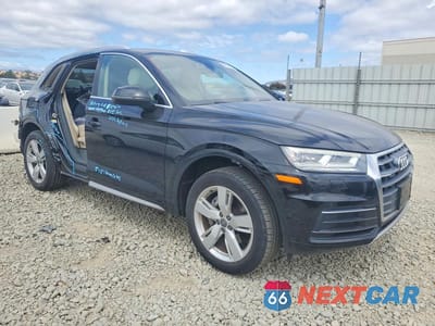Czwarte zdjęcie samochodu z boku: 2018 AUDI Q5 PREMIUM PLUS VIN:WA1BNAFY5J2243395 - miniatura