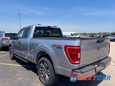 Trzecie zdjęcie samochodu z tyłu: 2021 FORD F150 SUPER CAB VIN:1FTEX1EP3MFC90380 - miniatura