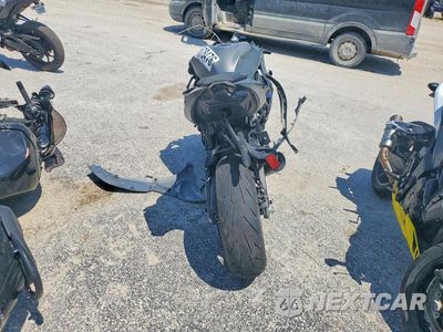 Czwarte zdjęcie samochodu z boku: 2025 KAWASAKI ZX636 K VIN:JKBZXJJ12SA029101 - miniatura