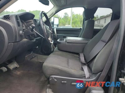 Zdjęcie 7 z 12 samochodu: 2013 CHEVROLET SILVERADO K1500 LT VIN:1GCRKSE76DZ299322 - miniatura