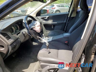 Zdjęcie 7 z 13 samochodu: 2012 VOLVO XC60 3.2 VIN:YV4952DL5C2330702 - miniatura
