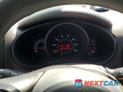 Zdjęcie 9 z 12 samochodu: 2014 KIA SOUL + VIN:KNDJP3A56E7041159 - miniatura