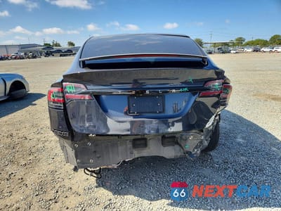 Zdjęcie 6 z 13 samochodu: 2023 TESLA MODEL X VIN:7SAXCAE58PF424945 - miniatura