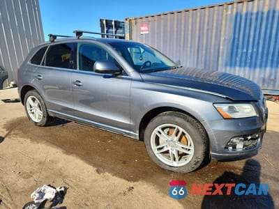 Czwarte zdjęcie samochodu z boku: 2016 AUDI Q5 PREMIUM PLUS VIN:WA1L2AFP2GA107213 - miniatura