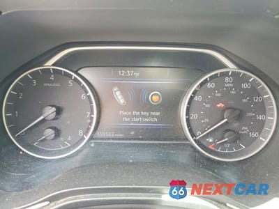 Zdjęcie 9 z 12 samochodu: 2017 NISSAN MAXIMA 3.5 SV VIN:1N4AA6AP5HC393882 - miniatura