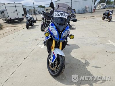 Drugie zdjęcie samochodu z przodu: 2018 BMW S 1000 XR VIN:WB10D1306JZ463664 - miniatura