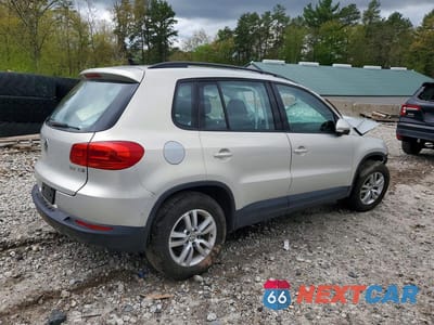 Trzecie zdjęcie samochodu z tyłu: 2015 VOLKSWAGEN TIGUAN S VIN:WVGAV7AX0FW594505 - miniatura