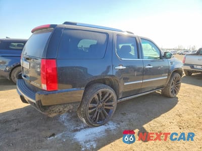Trzecie zdjęcie samochodu z tyłu: 2010 CADILLAC ESCALADE PREMIUM VIN:1GYUKCEF4AR120885 - miniatura