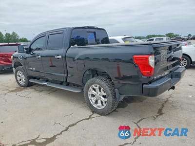 Drugie zdjęcie samochodu z przodu: 2017 NISSAN TITAN XD SV VIN:1N6BA1F47HN521802 - miniatura