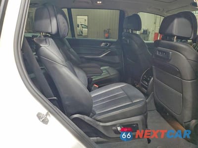 Zdjęcie 11 z 13 samochodu: 2020 BMW X7 XDRIVE40I VIN:5UXCW2C04L9C40902 - miniatura