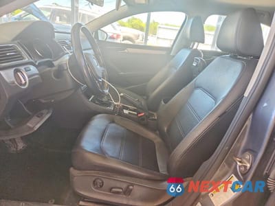 Zdjęcie 7 z 12 samochodu: 2019 VOLKSWAGEN PASSAT WOLFSBURG VIN:1VWLA7A34KC002702 - miniatura