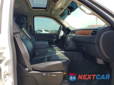 Zdjęcie 7 z 12 samochodu: 2007 GMC NEW SIERRA K1500 VIN:2GTEK13M471579318 - miniatura