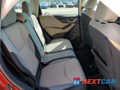 Zdjęcie 10 z 12 samochodu: 2021 SUBARU FORESTER PREMIUM VIN:JF2SKAJC5MH442203 - miniatura