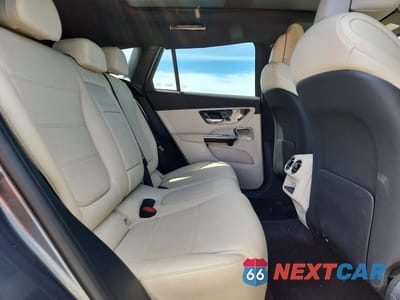Zdjęcie 11 z 14 samochodu: 2023 MERCEDES-BENZ GLC 300 4MATIC VIN:W1NKM4HB8PU020275 - miniatura