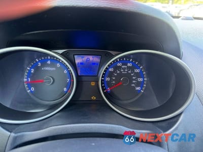 Zdjęcie 8 z 10 samochodu: 2012 HYUNDAI TUCSON GLS VIN:KM8JUCAC4CU395912 - miniatura