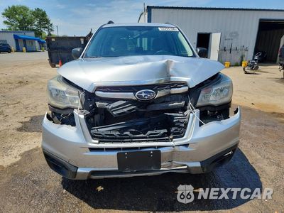 Piąte zdjęcie samochodu w środku: 2017 SUBARU FORESTER 2.5I VIN:JF2SJABC0HH474970 - miniatura