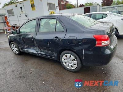 Drugie zdjęcie samochodu z przodu: 2010 TOYOTA YARIS BASE VIN:JTDBT4K36A4076427 - miniatura